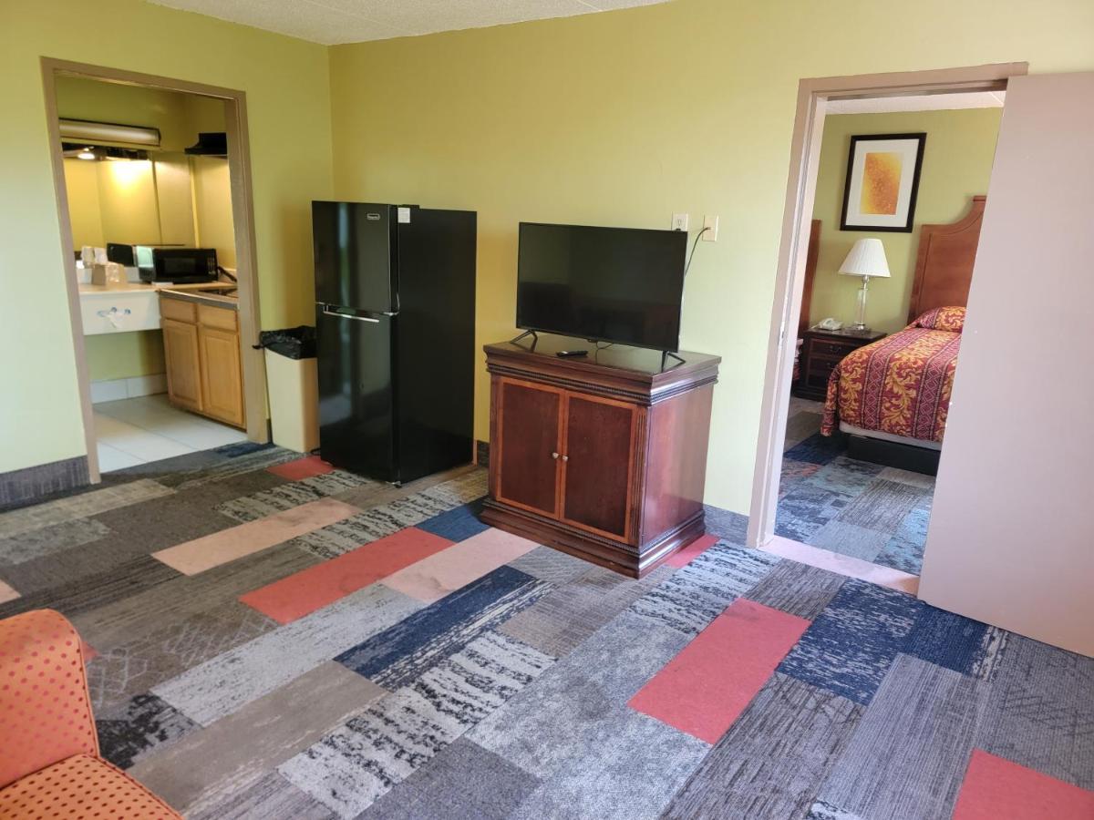 Studio 9 Inn & Suites Decatur Eksteriør bilde