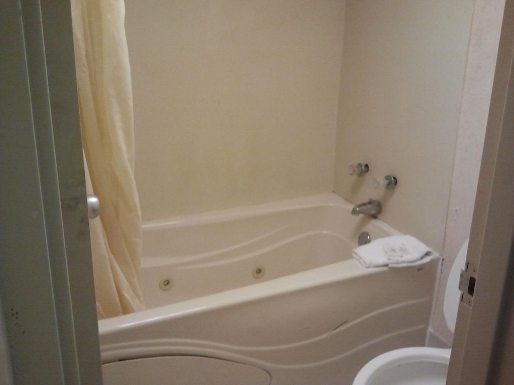 Studio 9 Inn & Suites Decatur Rom bilde